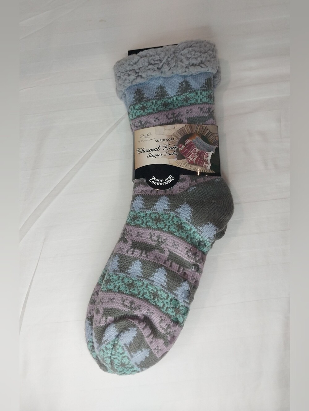 NWT Fashion by Mirabeau super soft thermal knit slipper socks